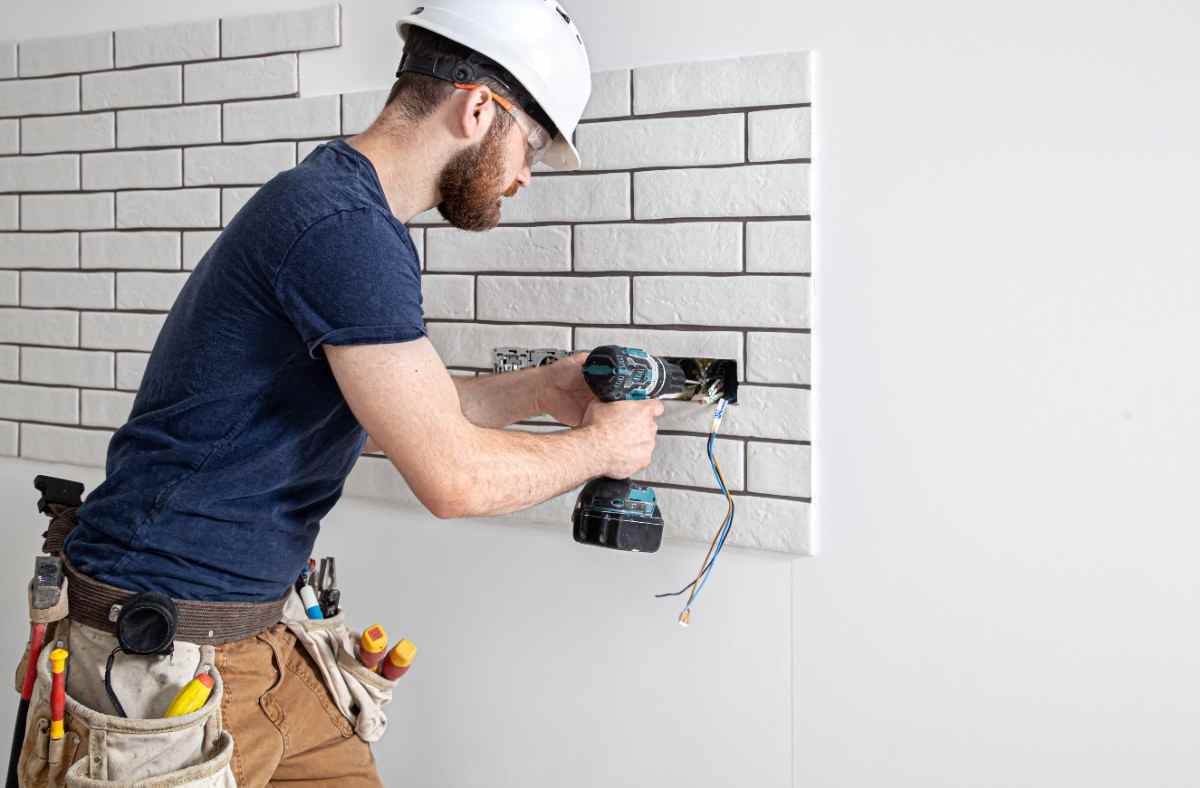 Looking for Electricians Gosforth Can Rely On? Here’s How to Choose the Right Team