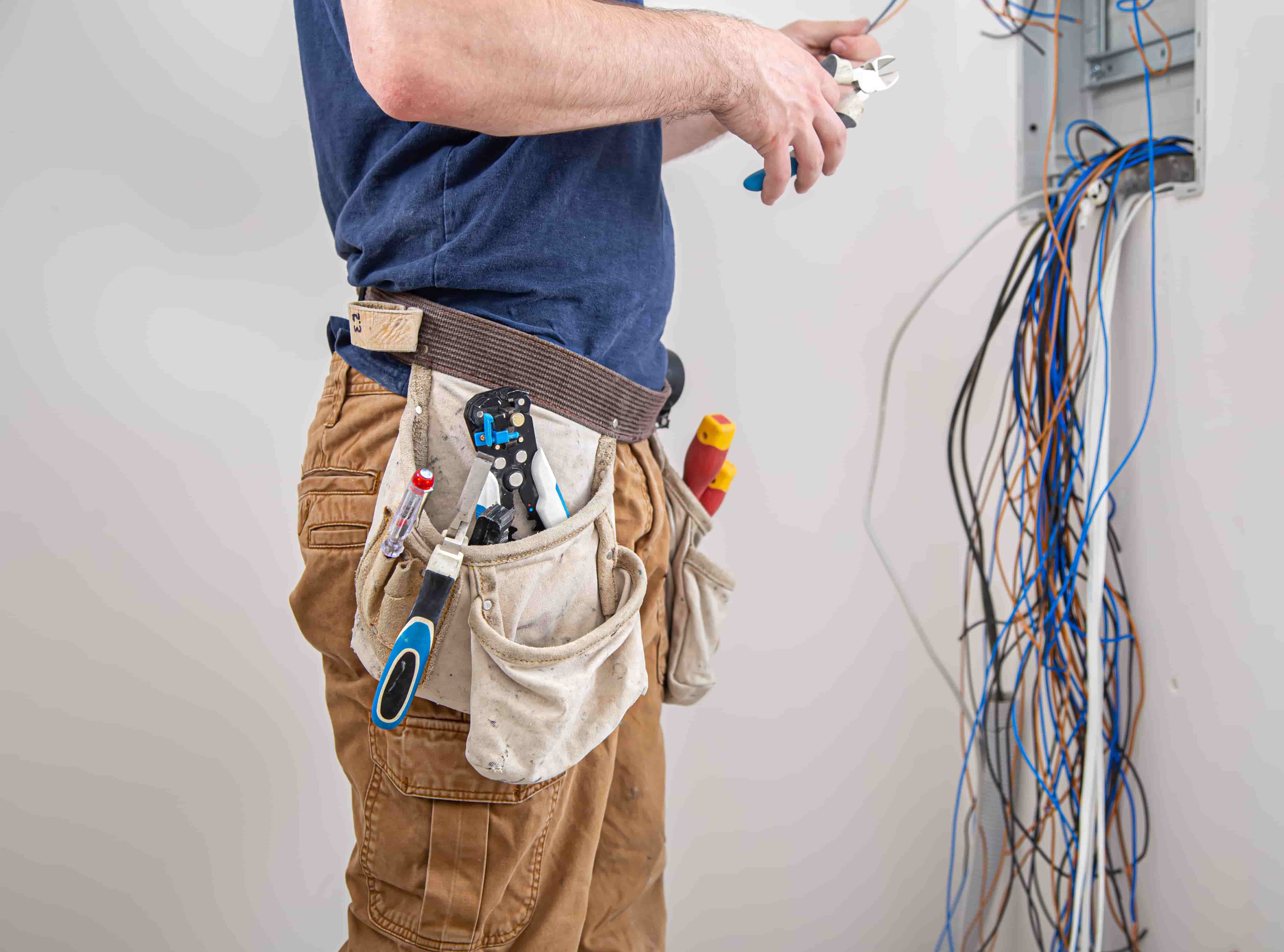 Electricians Newcastle service available for 24/7
